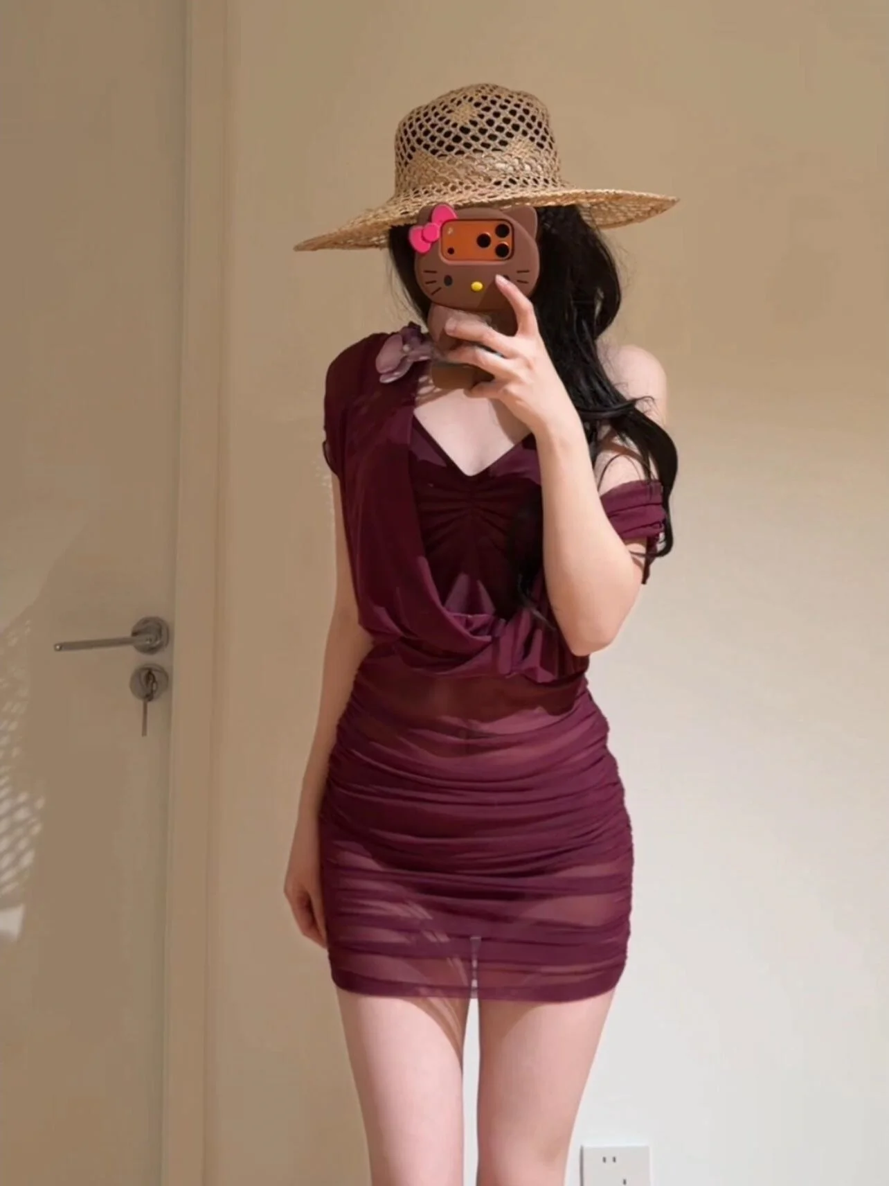 

Sexy Two-Piece Bikini Swimwear in Purple with Butt-Slimming Skirt Design for Vaion Hot Spring Resort Conceal Body ape