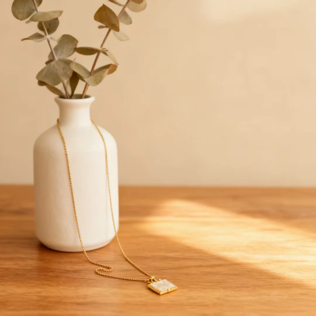 

High-End Niche Natural Shell Necklace, Delicate Mother of Pearl Long Sweater Chain 75cm+6cm Extender Birthday Christmas Gift