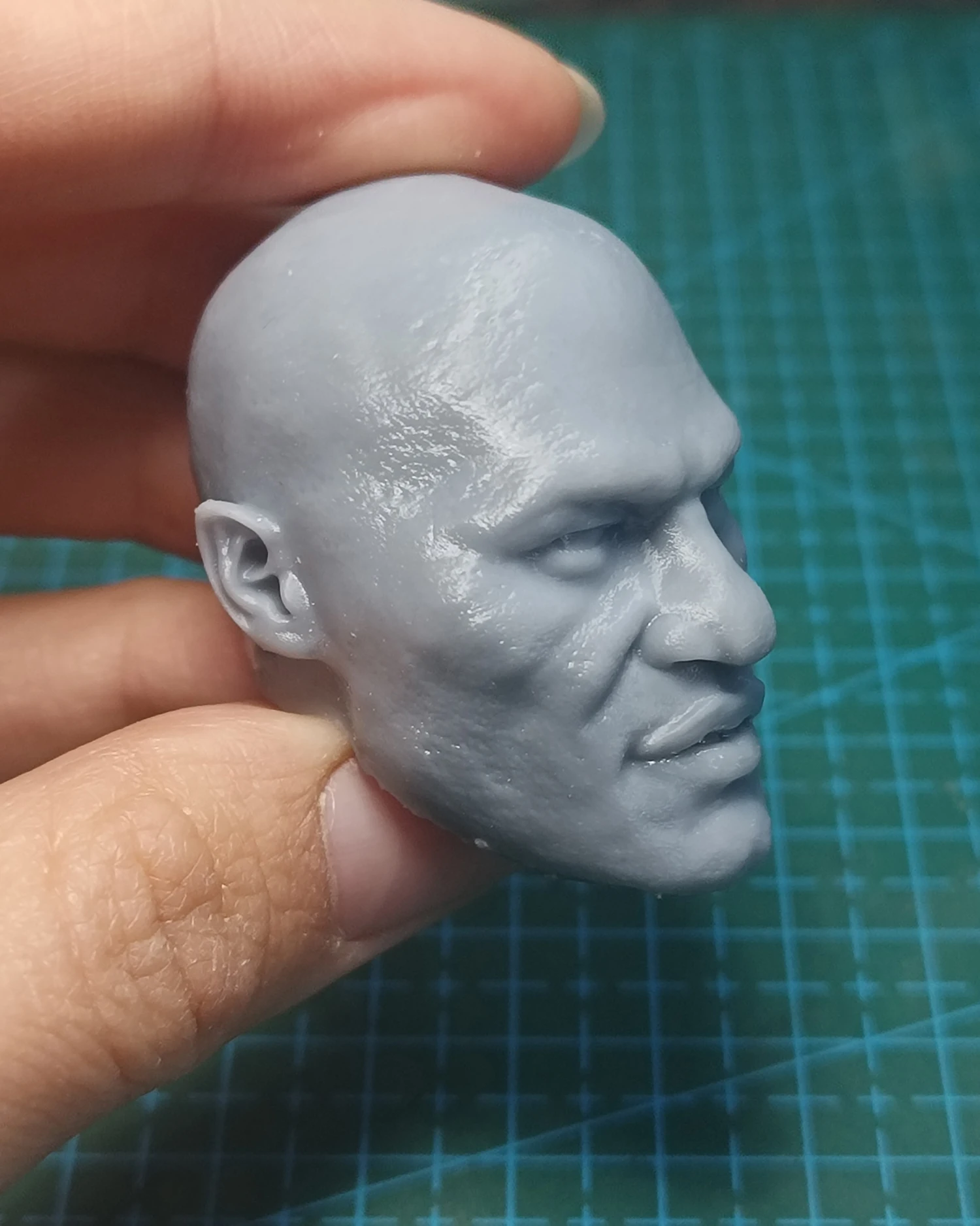 1/6 スケール未塗装ローレンス・フィッシュバーンヘッド彫刻彫刻モデルおもちゃ