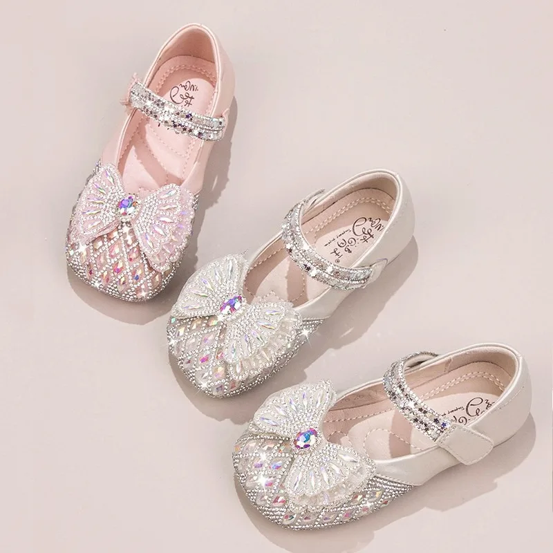 Chaussures en cuir à semelle souple pour enfants, chaussures de princesse, cristal brillant, diamant d'eau, chaussures simples pour petite fille, printemps et automne, nouveau