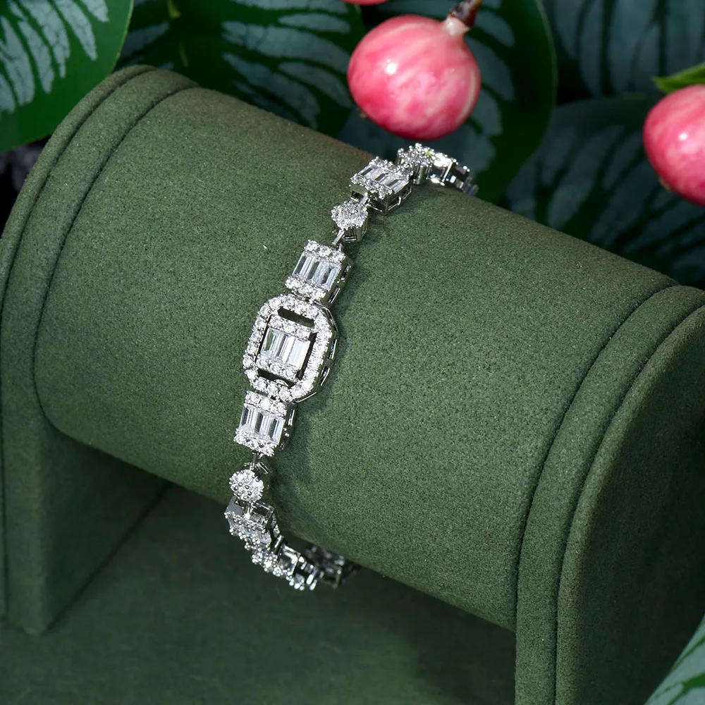 

HIBRIDE Shiny African Cubic Zirconia Dubai Nigeria Engagement Wedding Bridal Bracelet Jewelry Accessories For Women B-178