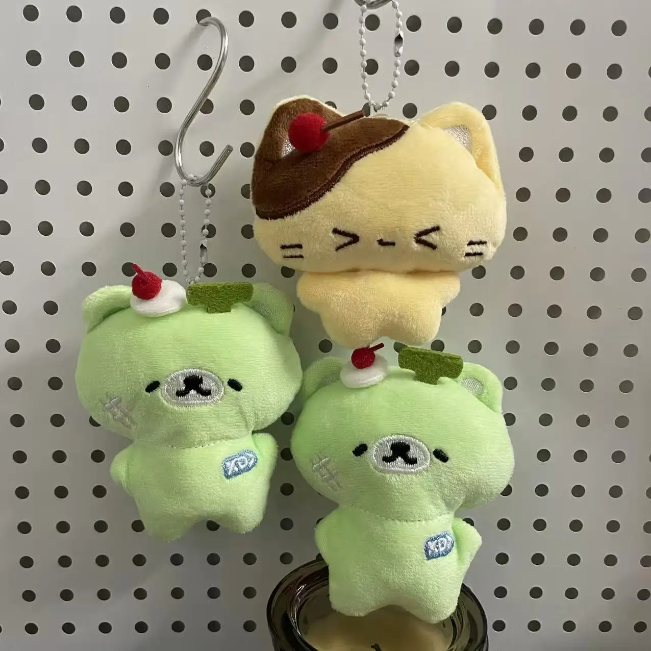 Lindo plátano Honeydew oso colgante de felpa suave lindo llavero mochila teléfono colgante bolsa accesorios mujer pareja mejor amigo regalo
