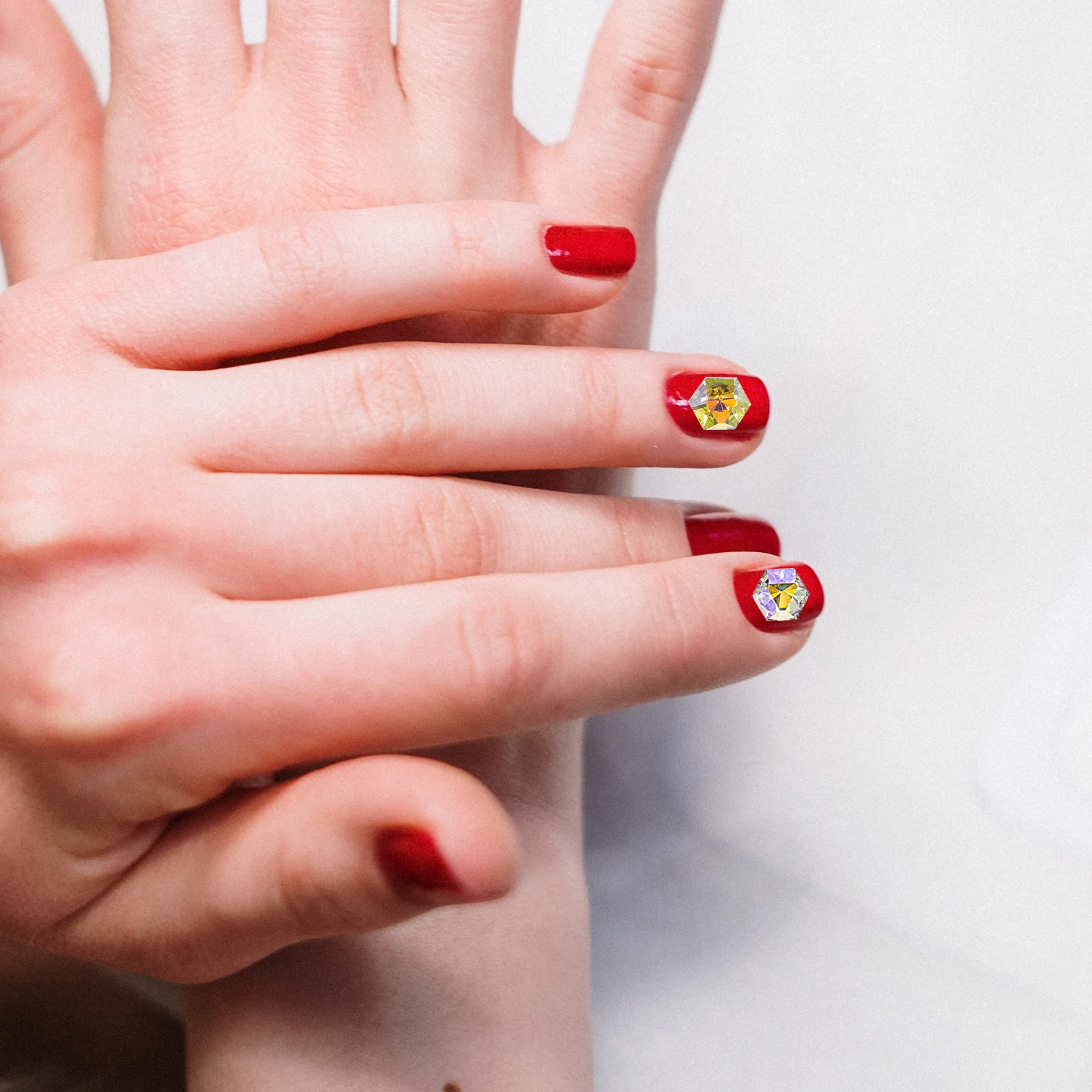 

50 шт. шестигранные стразы, 3D маникюрные подвески для дизайна ногтей, маленькие драгоценные камни, украшения для ногтей своими руками, свадебная вечеринка, выпускной, новый год, использование