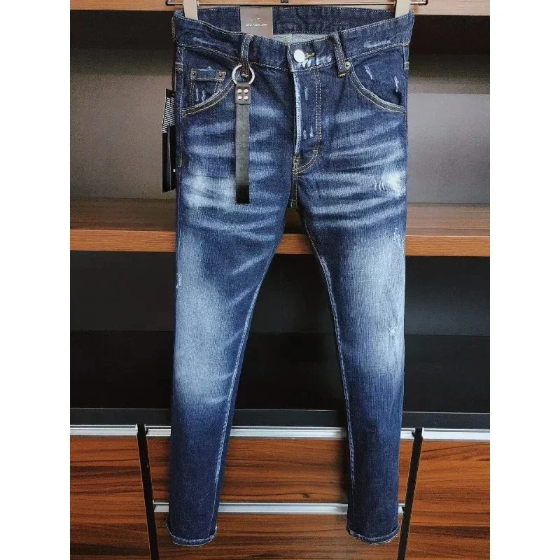 

2024 Office Original Flat Jean Trend Dsq2 Washed, Worn, ICON Paint Spots Men's Regular Jeans