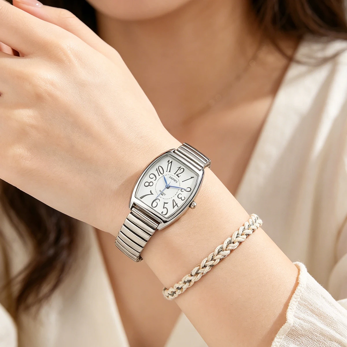 Simple Casual Women's Quartz Watch with Barrel-Shaped Dial and Elastic Band, Trendy Couple's Watch for Women view 5