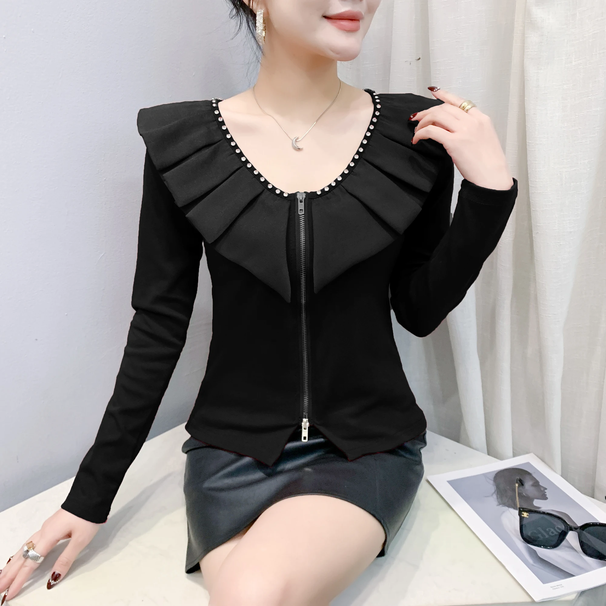 

Black,Korean,Style,Cotton,T-shirt,Chic,Sexy,O-Neck,Ruffles,Zipper,Shiny,Diamonds,Patchwork,Women,Tops,Long Sleeve,Tees,New,52140