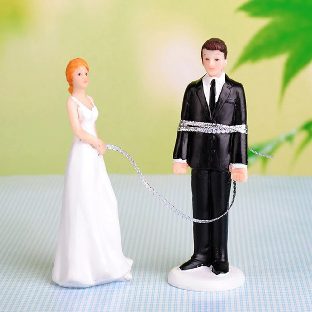 

Bride Groom Wedding Cake Topper Resin Figurines Decorative Couple Ornament Bridal Shower Cupcake Accessories