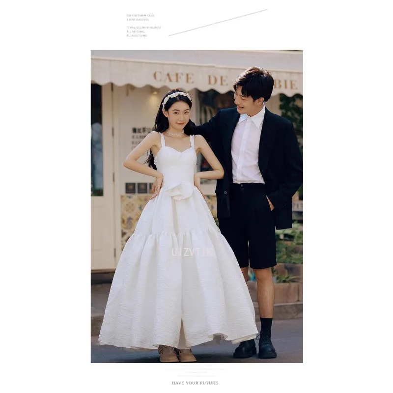 가벼운 웨딩 드레스 간단한 한국 스파게티 스트랩 보우 v 넥 사진 촬영 드레스 흰색 민소매 긴 Dridal 드레스 2025