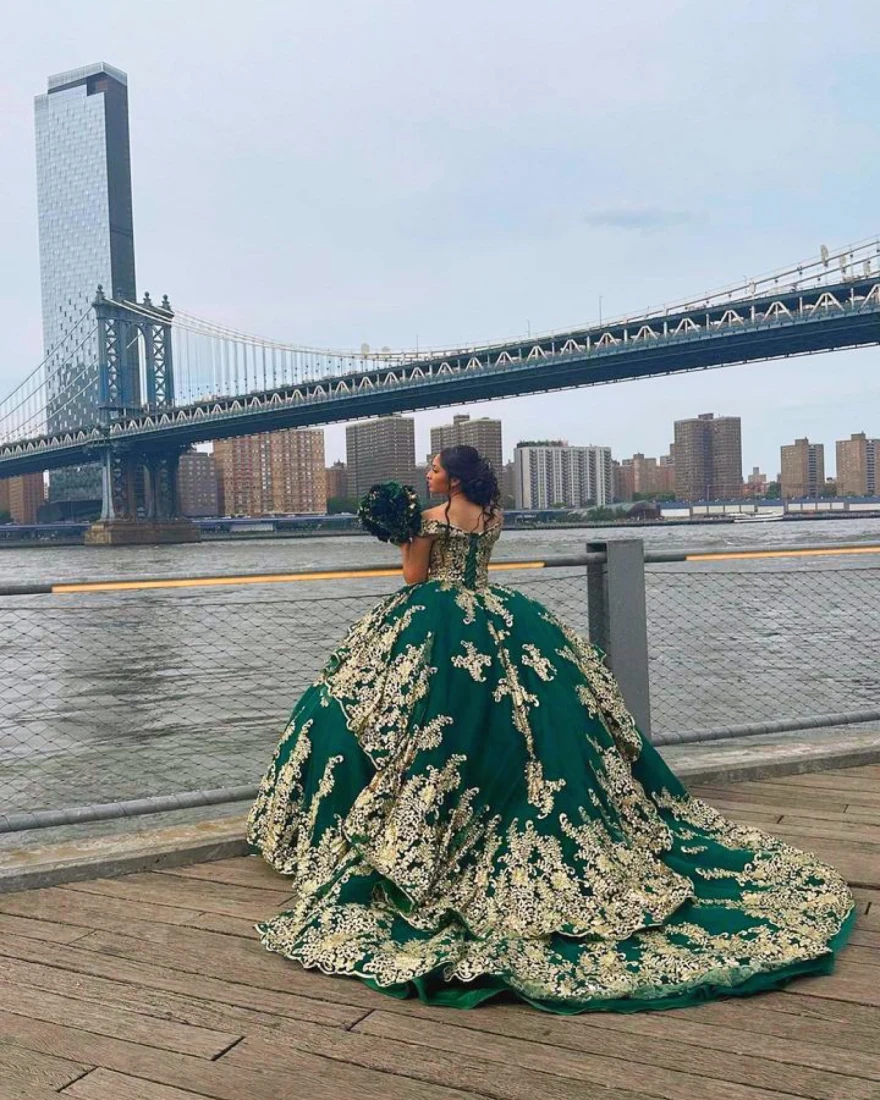 Lorencia-Vestido De baile verde brillante para quinceañera, traje con lentejuelas, Apliques De encaje, dulce 16, 15, cumpleaños, YQD47, 2024