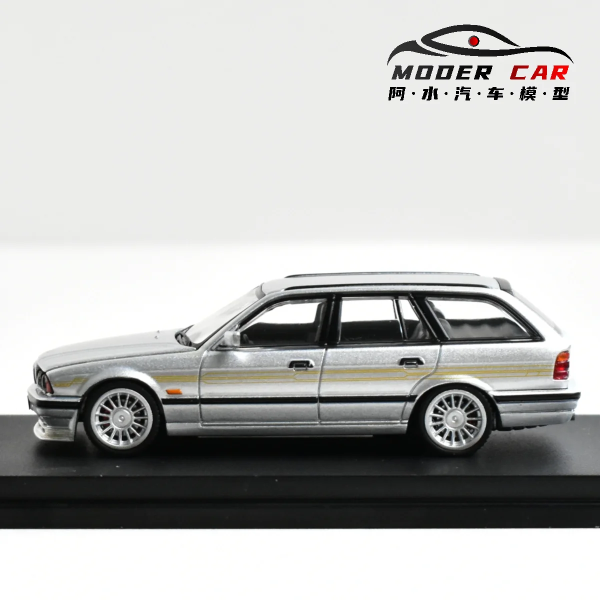 مورتال 1:64 E34 هدايا للمراهقين ALPINA B10 Diecast نموذج سيارة