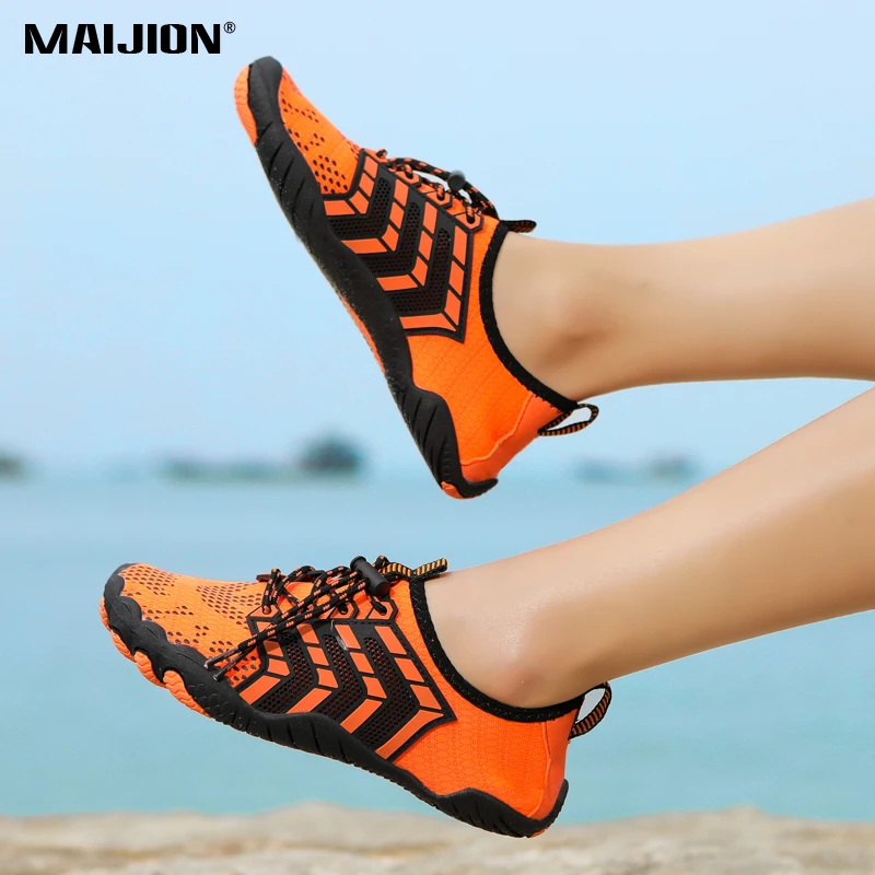 

Men's Quick Dry Water Shoes Barefoot Beach Aqua Shoes for Boating Surfing Fishing Women Elastic Soft Wading Sneakers Non-slip