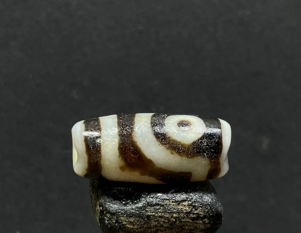 Ancient Tibetan DZI Beads Old Agate 2 Eye Totem Amulet Pendant 27×13mm #9155