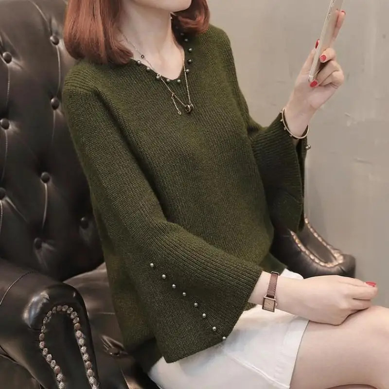 Elegant V-Neck Flare Sleeve Beading Knitted Sweaters Women\'s Clothing 2022 Autumn New Loose Casual Pullovers Stylish Korean Tops