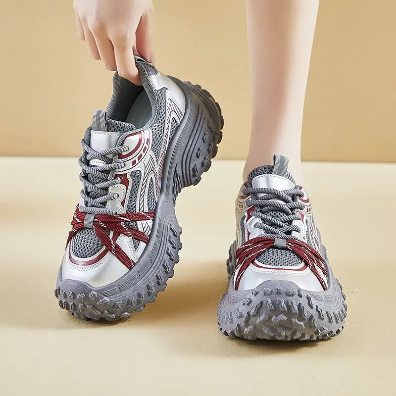 

Women's Height Increasing Thick Sole Dad Shoes 2025 New Spring Mesh Breathable Casual Korean Style Sneakers