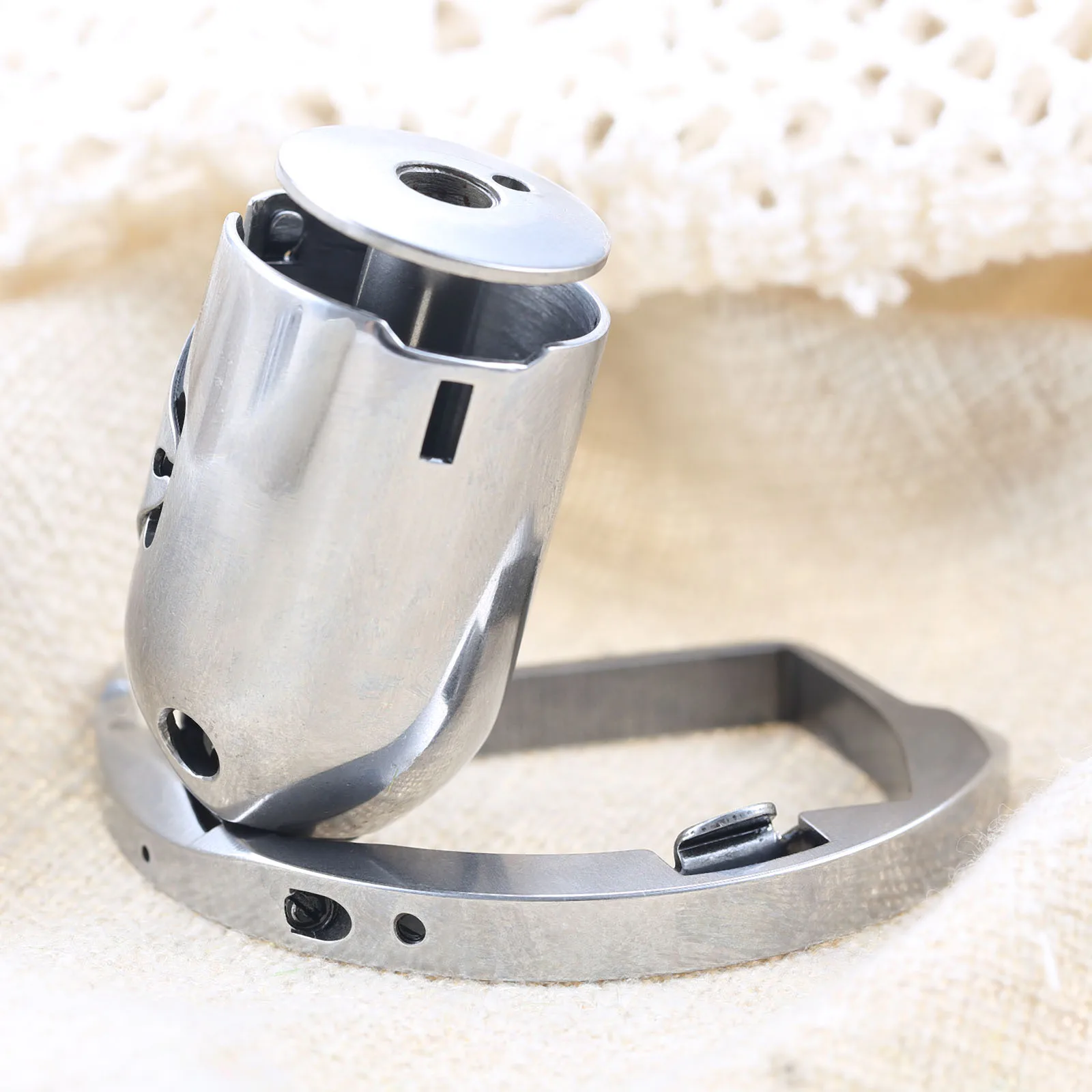 1Pc Shuttle Hook with 10 Bobbins Compatible with JUKI 441 FERDCO 2020 Consew 2050 Seiko CH-2B Durkopp Adler 203 ECONOSEW