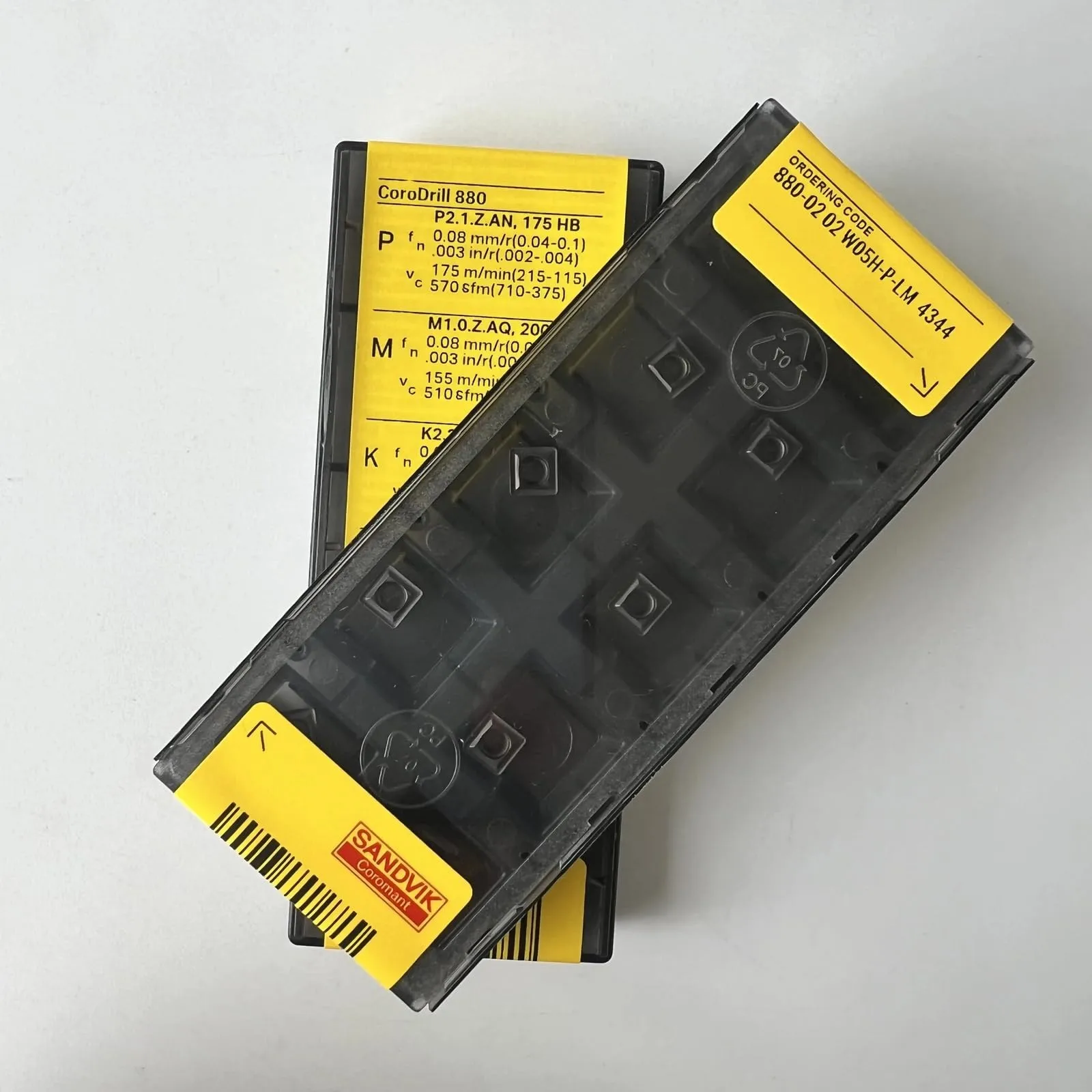 

Original SANDVIK / 880-0202W05H-P-LM 4344 / Hard alloy CNC Blade 10 Pcs