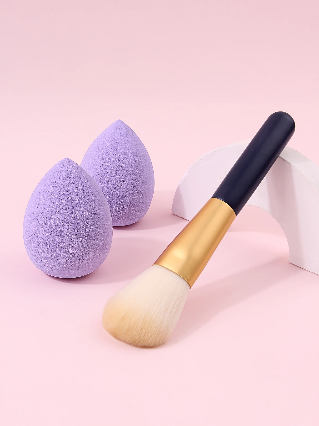 3Pcs Makeup Tools Set, Powder Blush Brush & Makeup Sponge Kit, Soft Cosmetic Tools for Foundation Blush Daily Face Makeup