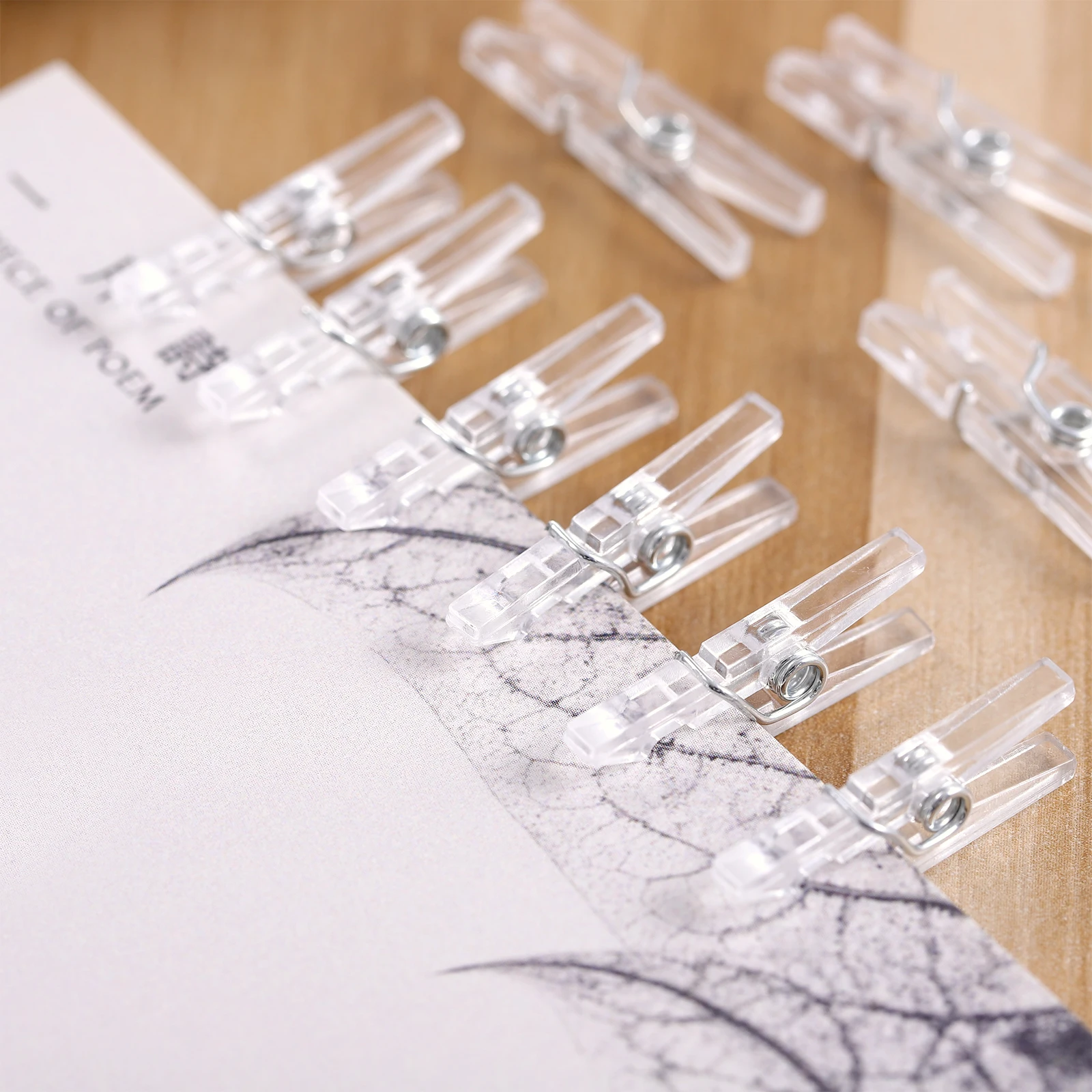 

50pcs Mini Clothespins Multi-purpose Plastic Clips for Hanging Baby Clothes Photos Decorative Spring Hangers Transparent Pegs