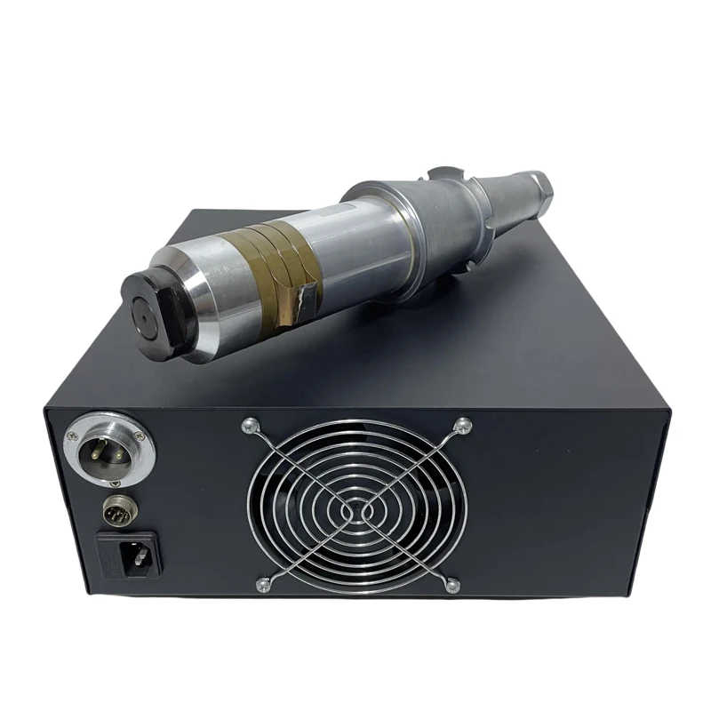 15Khz 2000W Ultrasonic Wave Generator And Piezo Transducer For Plastic Welding Machine