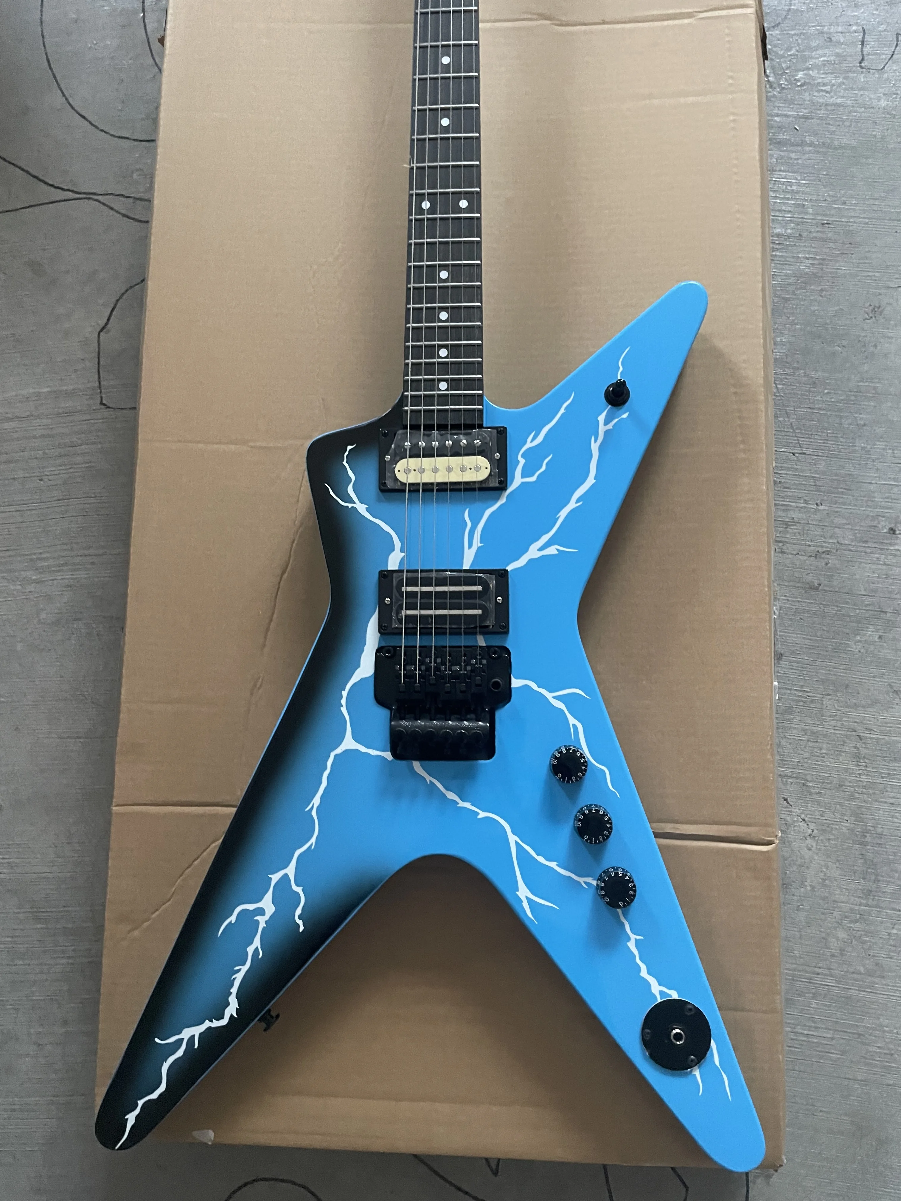 Presale Washburn Dimebag Darrell Signature Electric Guitar Presale Washburn Dimebag Darrell Signature Electric Guitar