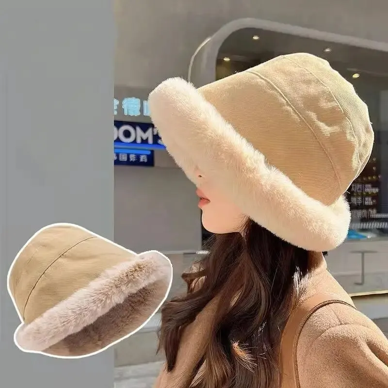 Women Winter Furry Bucket Hat Rolled Brim Faux Fur Cloche Hat with Fleece Lining Autumn And Winter Windproof Warm Hat