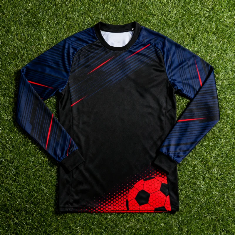 

Стильные футбольные майки с длинными рукавами и 3D-печатью, динамические узоры и футбольные мотивы — незаменимые для любителей футбола