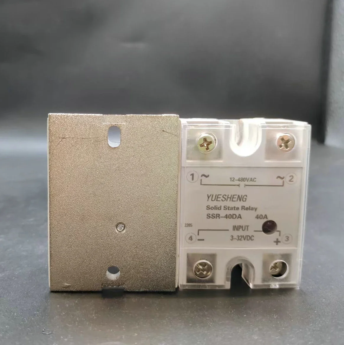 Single Phase AC Solid State Relay Small Photovoltaic Slow Start Relay Miniature Solid State Relay