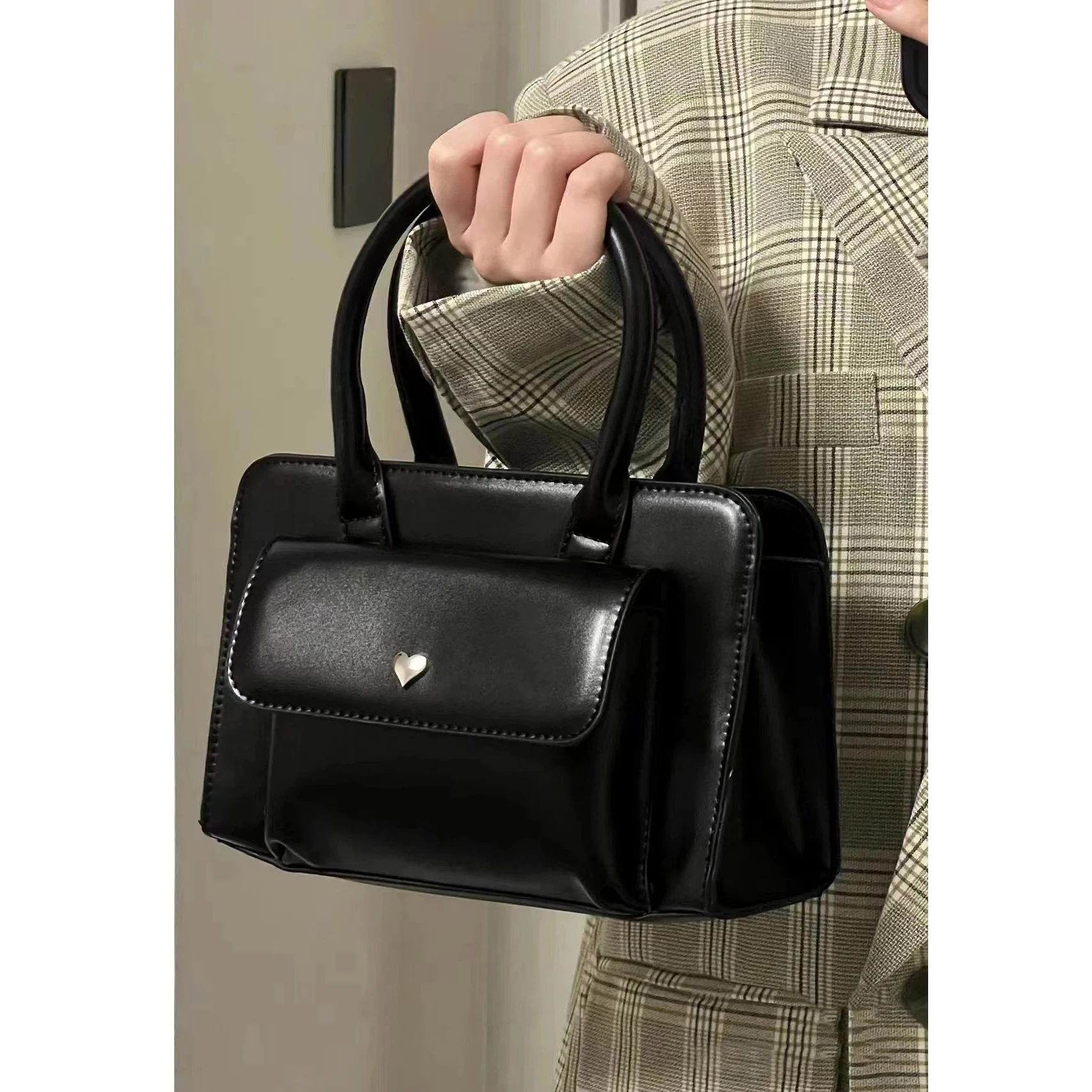 

2024 Trend Women Handbags Fashion Solid PU Ladies Crossbody Shoulder Bags Casual Daily Commute Bolso Mujer Shoppers