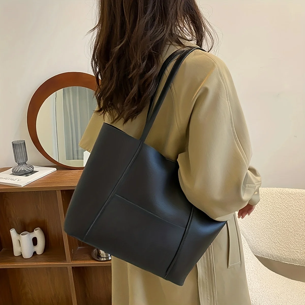 2024 season cross-border new commuter handbags armpit bag fashion trend ultra-large capacity shoulder bag woman