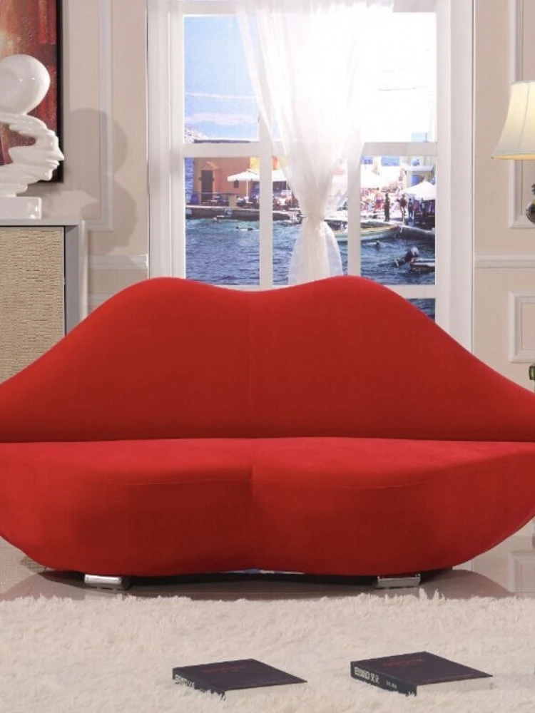 Red Lips Designer Street Clothes Rest Area Hotel Double Fabric Sofa