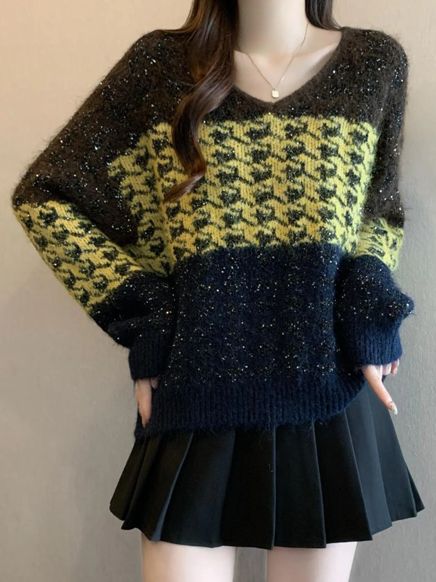 

Faionable V-Ne Color Blo Knitwear Soft Lazy Sle Women's Sweater Autumn Winter plus Size Comfortable Casual Design Top
