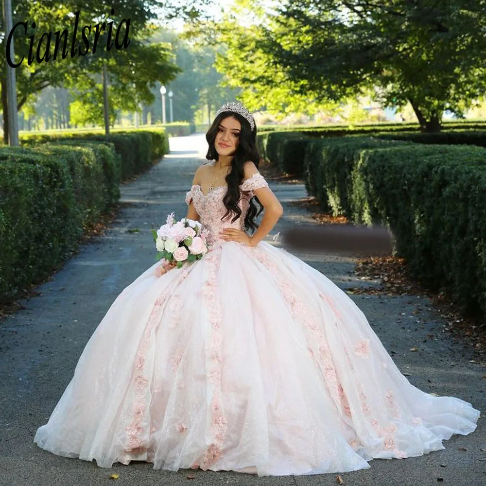 Розовое милое платье 16 Quinceanera 2023 бальное платье из тюля с цветочной аппликацией с открытыми плечами на шнуровке платья xv года