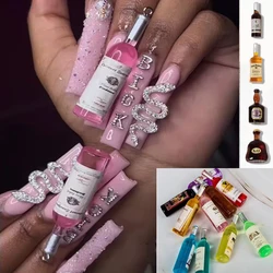 Dijes de botella de bebida de piezas, botella de cerveza de Alcohol de moda divertida, dijes 3D de uñas, acrílico, accesorios de regalos de uñas DIY, 10 Uds.