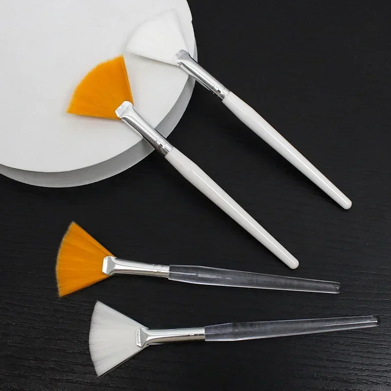 3 uds. Prácticos cepillos faciales, brochas de maquillaje con ventilador, brochas suaves y portátiles para máscara, herramientas de maquillaje cosmético para mujeres y niñas
