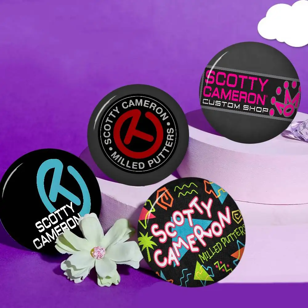 S-Scotty C-Cameron Photo Brooches Creative Round Badge Gifts Pins 32/44/58mm