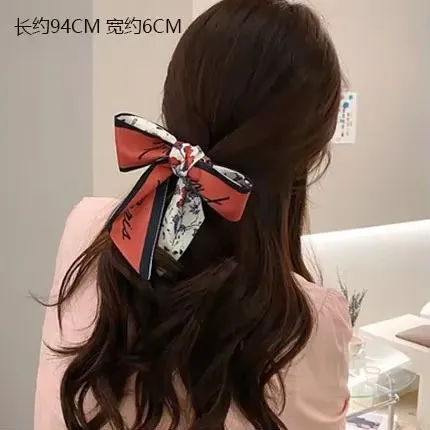 

Vintage Silk Scarf Headband Summer Bow Hair Band Elegant Boho Hair Accessories for Women Resort Style Head Wrap