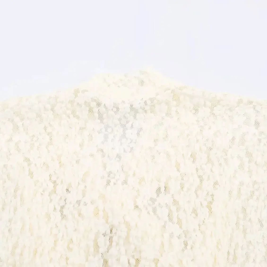 จั๊มสูทแฟชั่นใหม่ประจำฤดูใบไม้ร่วงปี 2025 ของ Diyigwoman ตกแต่งด้วยลูกไม้และโบว์สุดเก๋ แขนยาว