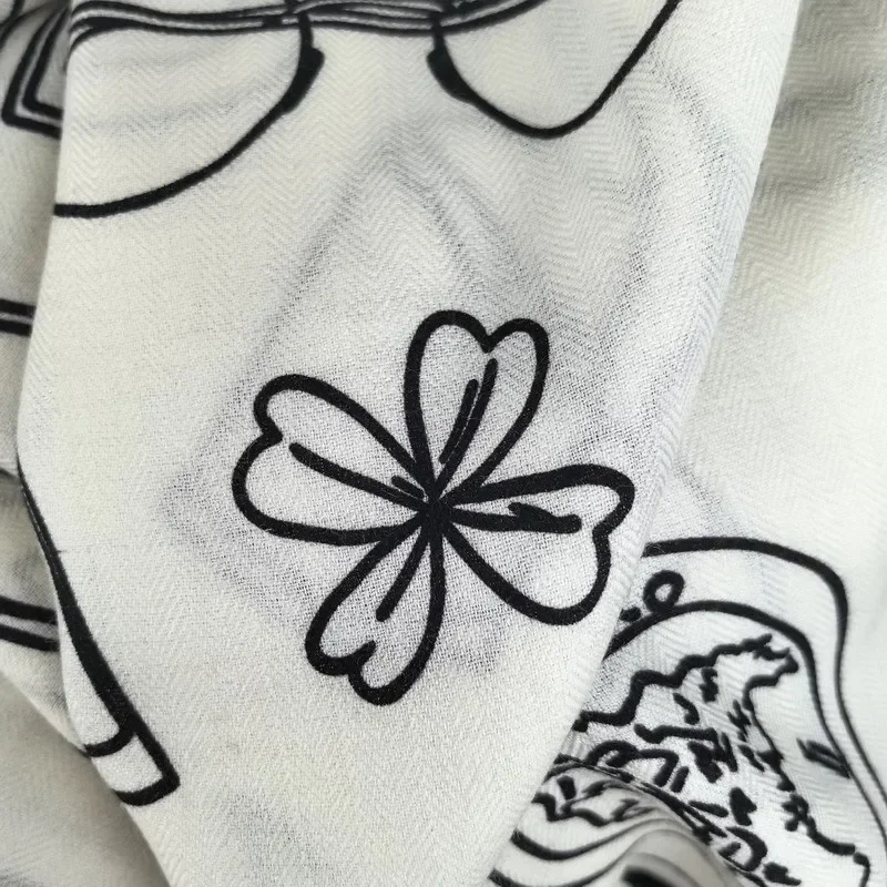 High-end Elegant Women Exquisite Ornate Accessories Double-sided Print Quality Silk Wool Hand-rolled Edge Big Square Scarf Shawl