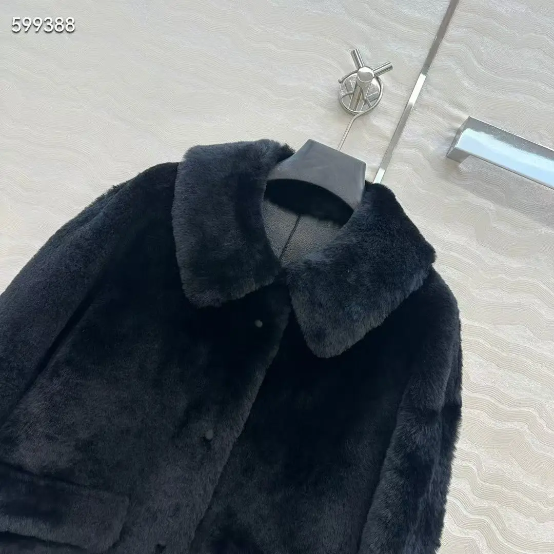 معطف مبطن بالفرو ذو الياقات القصيرة #2