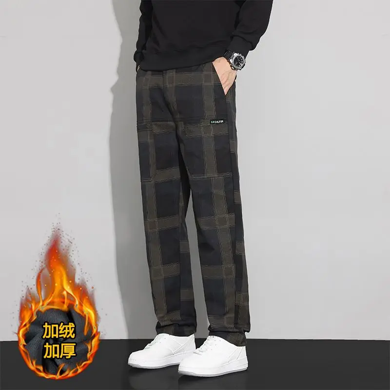 2025 New Plaid Harem Pantaloni casual versatili Pantaloni dritti a sei tasche da uomo Autunno e inverno Pantaloni cargo spessi di grandi dimensioni