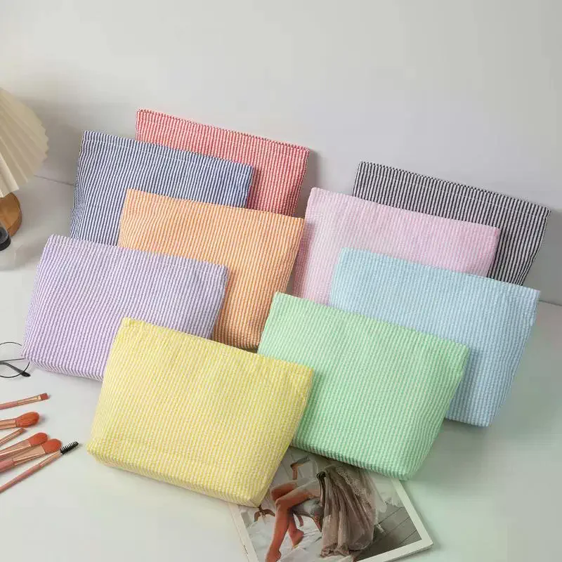 1Pcs Vertical Striped Storage Make Up Bags Fashion Small Cosmetic Bags For Women Lady With Zipper Portable Travel Organizer Bag