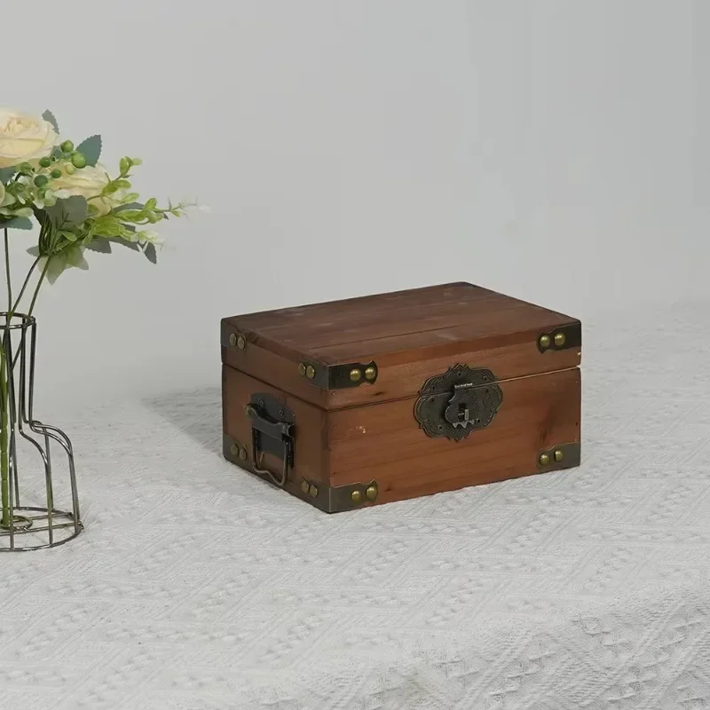 Vintage Multifunctional Wooden Storage Box with Lock Classic Rectangular Flip Home Jewelry and Aromatherapy