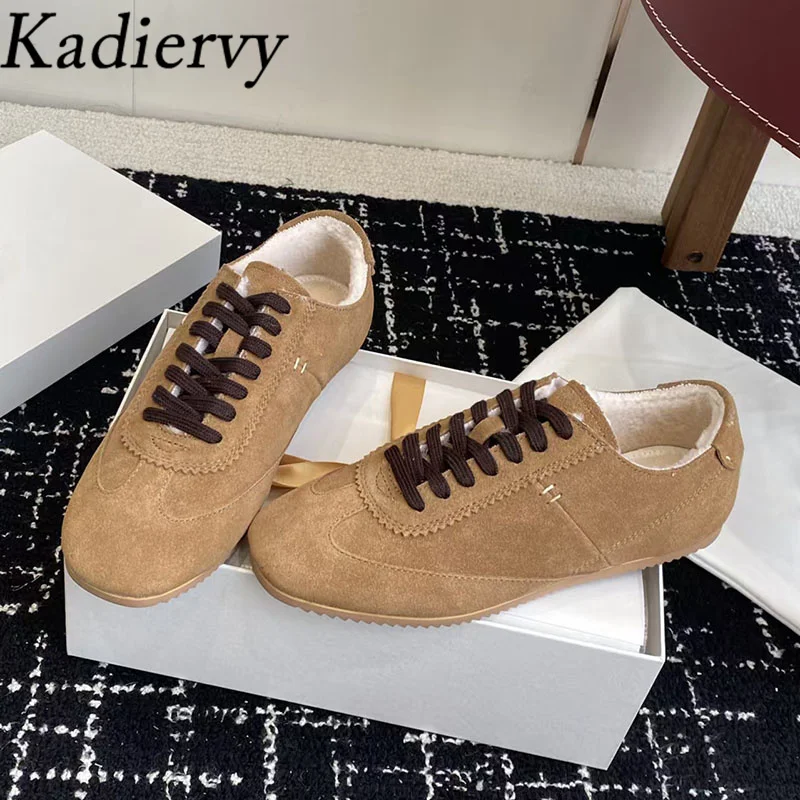 الشتاء أحذية رياضية امرأة جولة تو الدانتيل يصل في الهواء الطلق حذاء مسطح النساء البقرة المدبوغ مختلط اللون عادية الصوف الدافئة أحذية رياضية نسائية