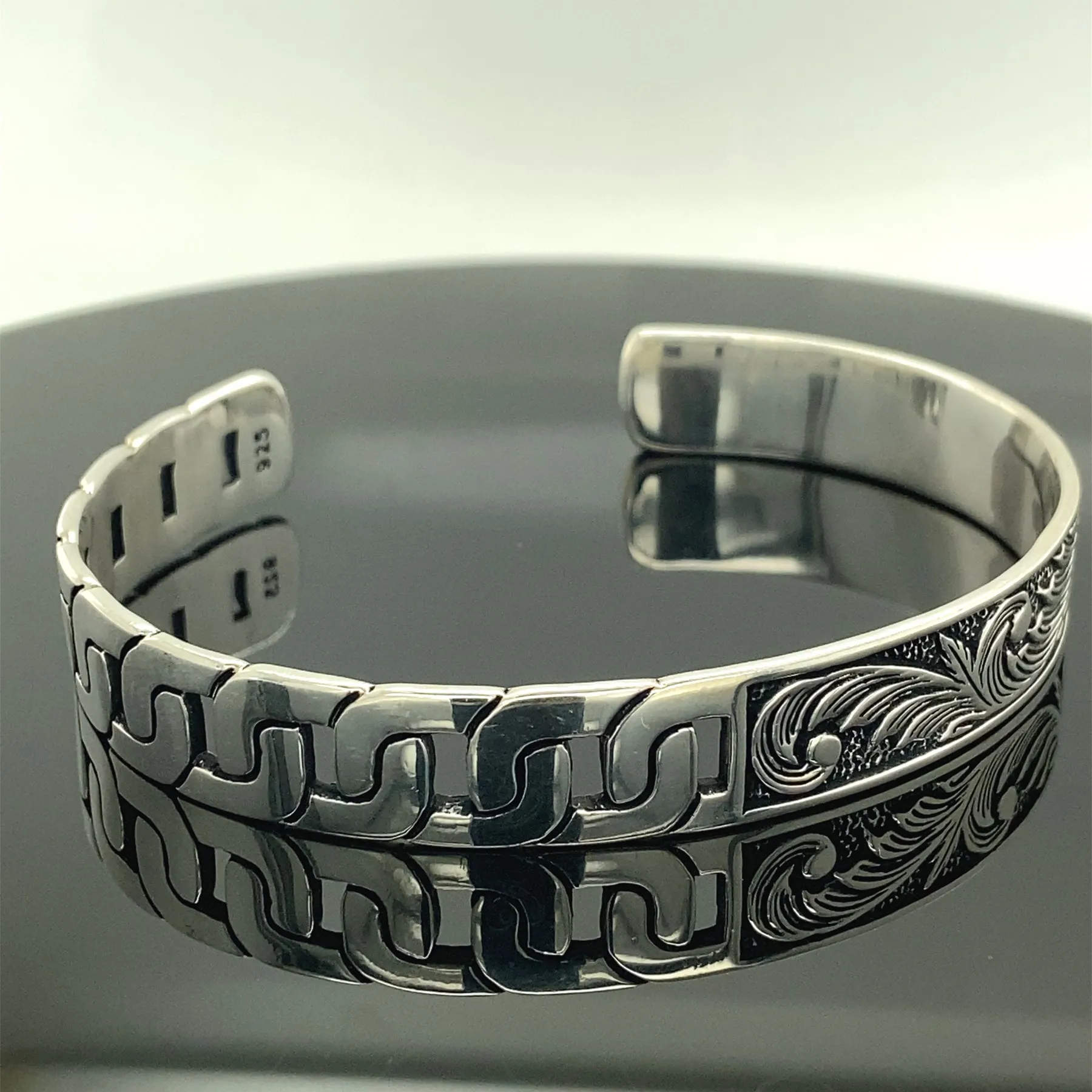 Silver Thick Bracelet , Unisex Embroidered Bracelet , Silver Thick Bangle , Silver Handmade Bangle , Adjustable Bracelet , 925k