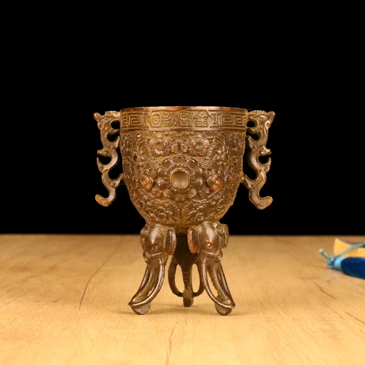 Miniature Tripod Wine Cup Alloy Decorative Statue for Living Room Study and Entrance  Unique Home Decor Collectible Accent Piece