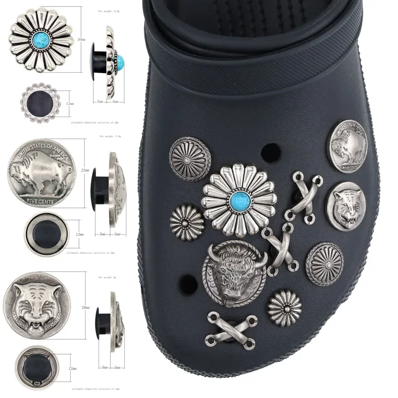 1pcs Metal Rivet Hole Shoes Decorations Vintage Clogs Shoe Accessories Rhinestones Charms Detachable Punk Style Pines Pins W-11