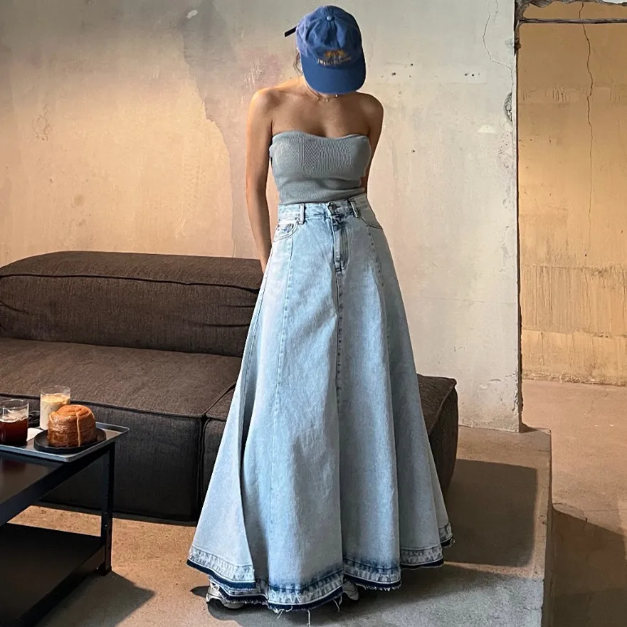 

Retro Style High Waist A-Line Denim Skirt Washed Long Skirt Women's Commute Fashion Spring 2026 Korean System Versatile Skirt