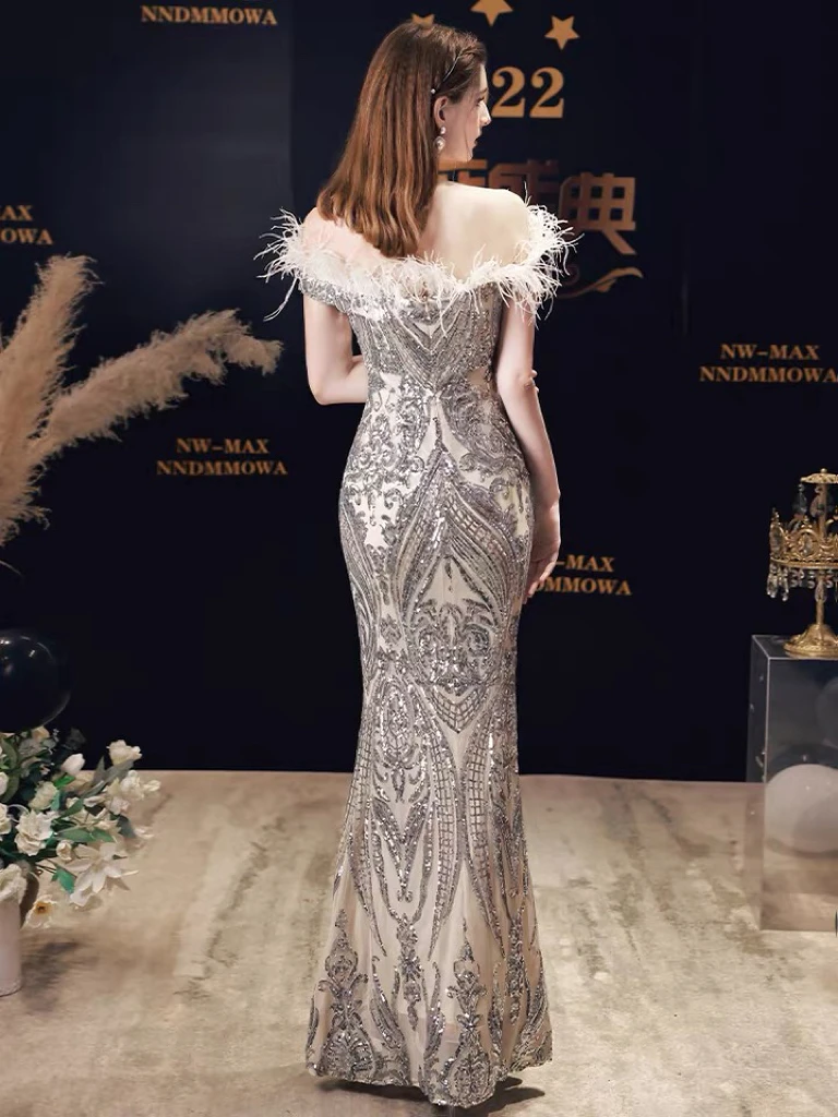 Luxury Mermaid Celebrity Dresses Boat Neck Sequined Feather Saudi Arabic Zipper Elegant Long Formal Women Evening Party Gowns