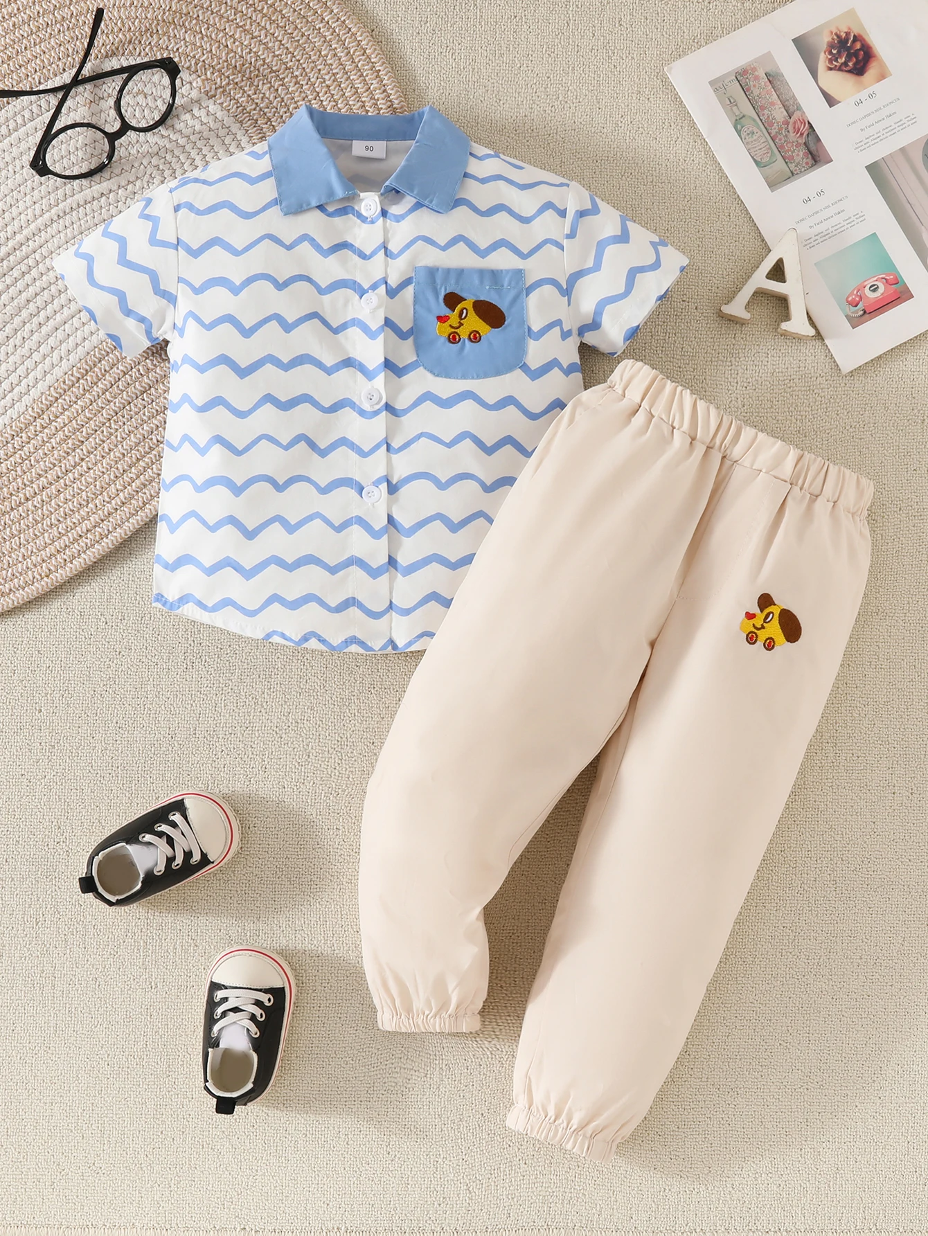 Baby's short-sleeved shirt with wave stripes, pocket decoration and cartoon collar, plus cartoon-modified cropped long pants, a