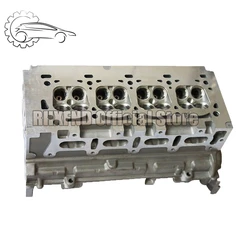Bare Head Cylinder 7700600530 7701474364 K4M Cylinder Head For Renault Laguna ClioMegane Scenic 1598cc 1.6L Petrol L4 16V 1998-